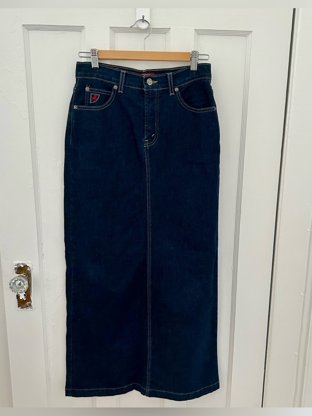 Y2K Lois Denim Maxi Skirt Made in Canada Dark Wash Size 5 - Picture 4 of 12